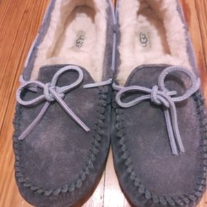 Ugg Dakota slippers